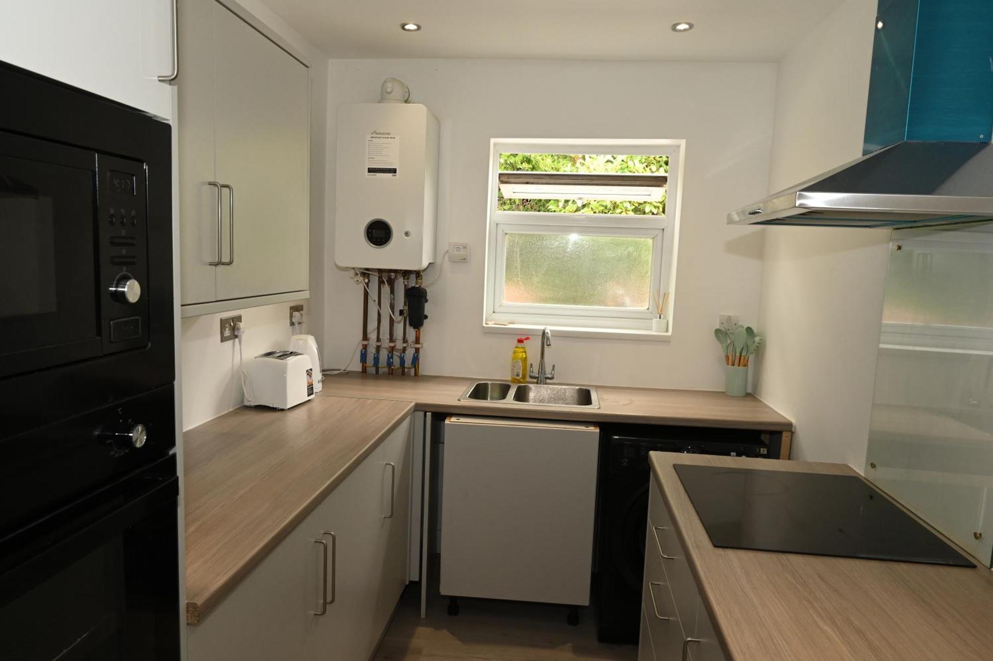 Cozy Luton Lägenhet Chatham  Exteriör bild